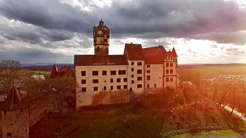 Hotel Zur Krone Ronneburg  Ngoại thất bức ảnh