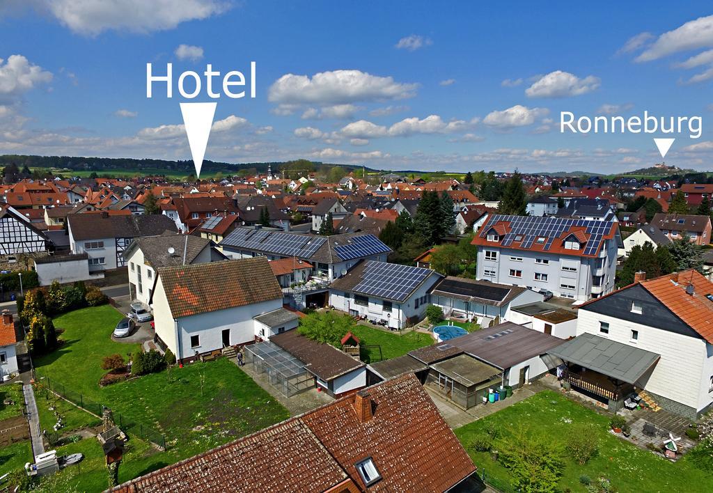 Hotel Zur Krone Ronneburg  Ngoại thất bức ảnh